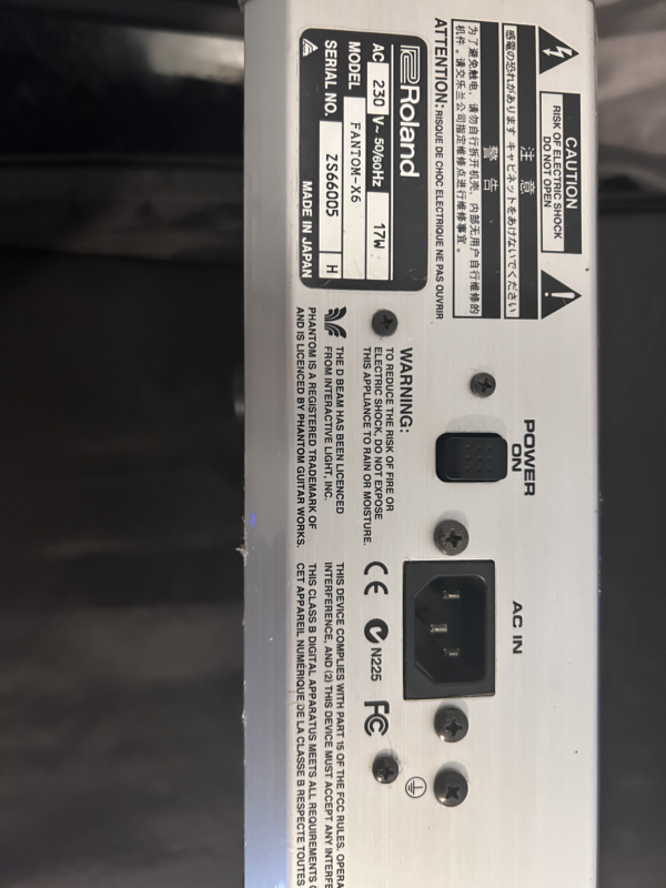 Roland Fantom-X6 - Image 10