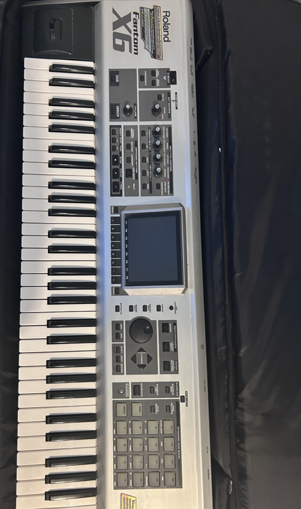 Roland Fantom-X6 - Image 3